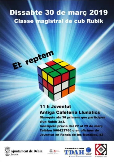 Clase magistral sobre el Cubo de Rubik en Dénia