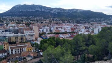 Dénia desde lo alto del Castillo