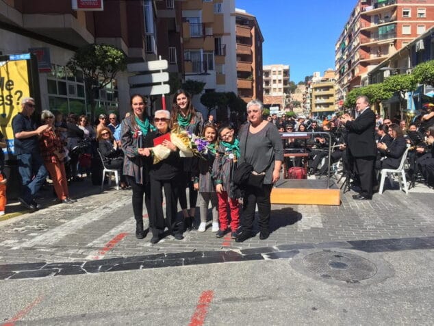 homenaje a norberto cervera en la falla saladar