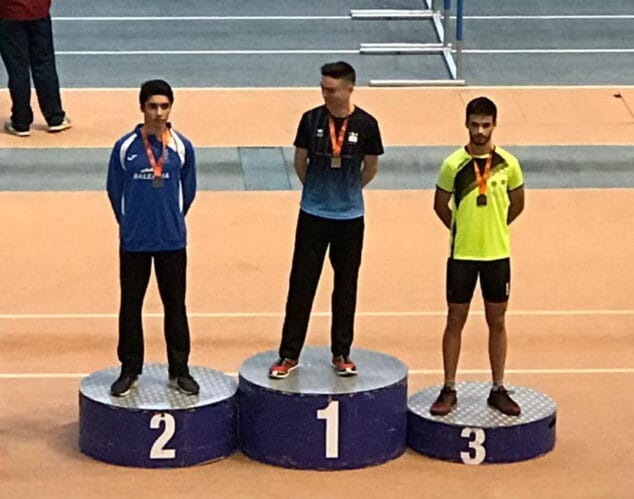 joan perez en el podio de valencia