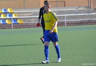 jordi autor del primer gol del cd denia