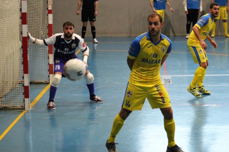 Juanjo defendiendo un corner
