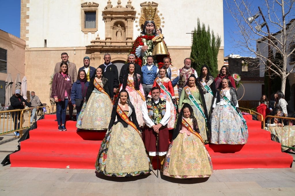 junta local fallera de denia presidida por benavente