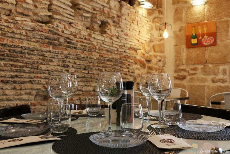 Mesa en Restaurante La Cova Tallà