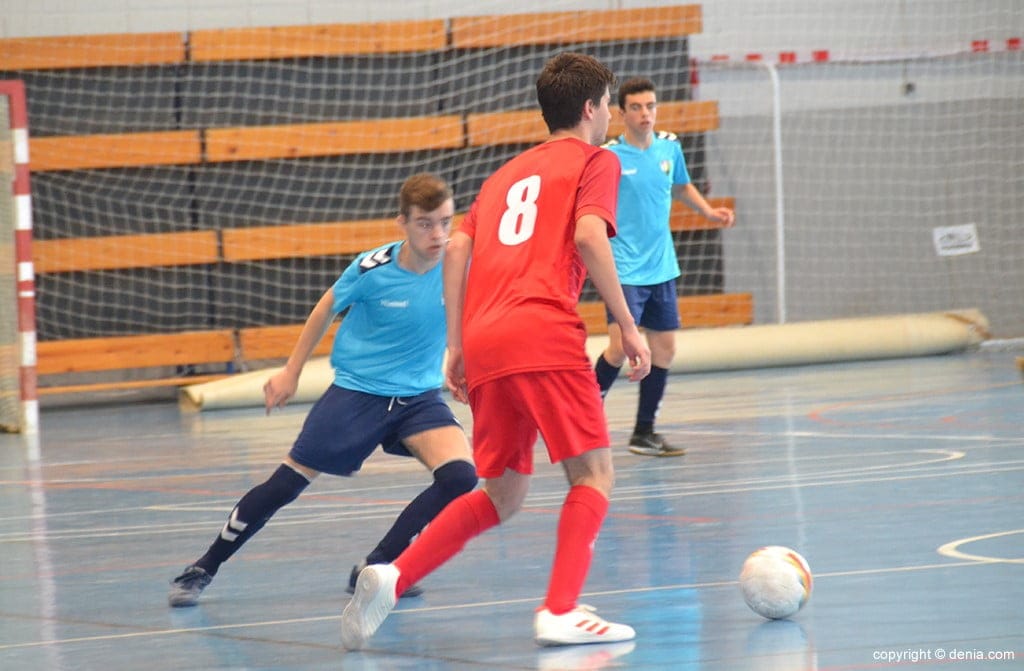El Paidos-F. Fernández, directo hacia el título al ganar al Ibi FS (6-0) 2 pablo ferrando con la pelota