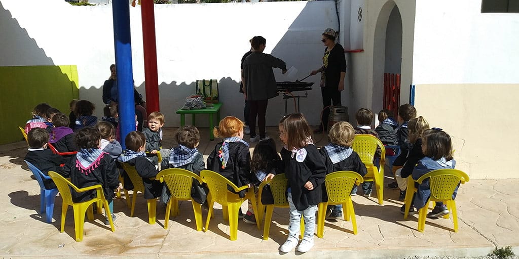 Escoleta El Castellet abre sus instalaciones a padres y madres en una interesante Jornada de Puertas Abiertas 9 paellas el castellet