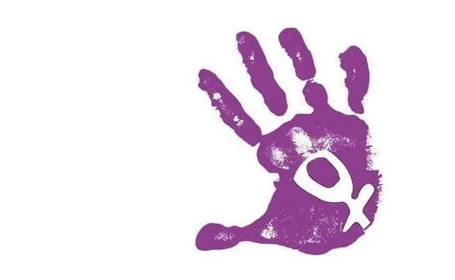 Los hombres de Podemos salen a la calle en Dénia para hablar de igualdad con la ciudadanía 1 podemos denia apoya al movimiento feminista