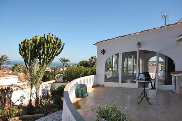 terraza con vistas al mar stella inmo consulting