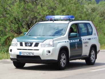 vehiculo de la guardia civil