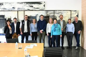 visita de una delegacion noruega al hospital de denia