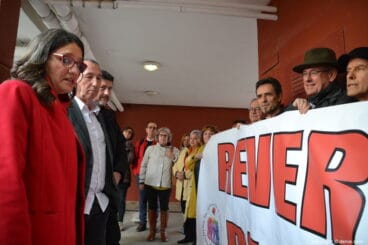 Acto de Compromís en Dénia – Oltra y Baldoví con la plataforma