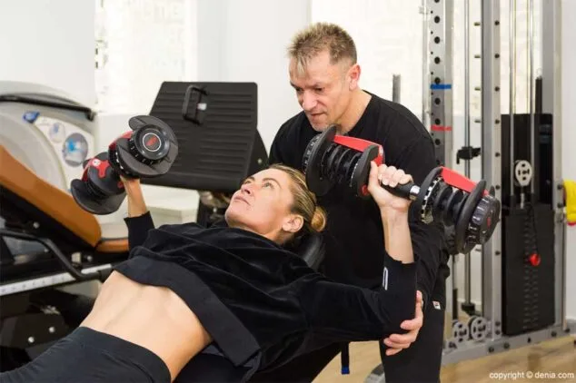 Francisco Prieto, pionero del spinning® y el entrenamiento personal: “En el estudio creamos planes de entrenamiento a medida para que siempre consigas tus objetivos” 3 atencion personalizada franciscoprieto studio
