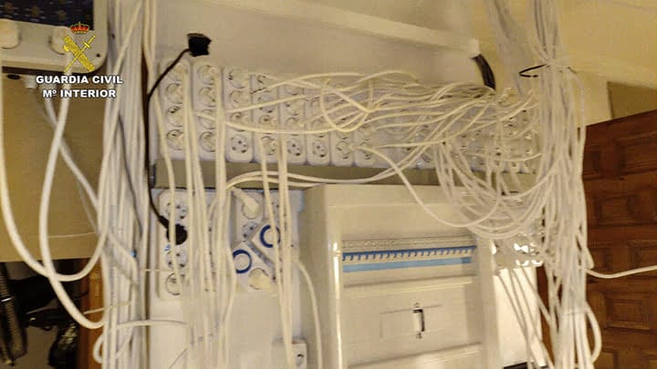 defraudan fluido electrico