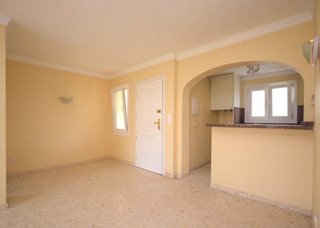 entrada apartamento antes de la reforma reformas integrales macamon