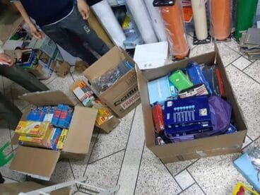 Material escolar aportado por la Maroc Challenge