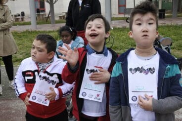 participantes en la i volta a peu per la inclusio