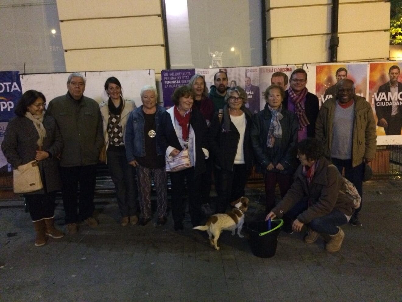 Pegada de carteles de Podemos