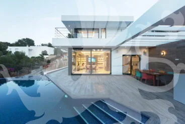 Piscina villa Stirling Ackroyd Spain
