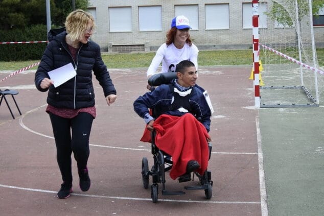 una de las carreras de la volta a peu per la inclusio