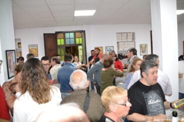 Actividad en la sede socialista en la noche electoral