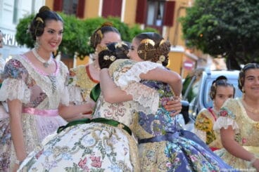 Elección de las falleras mayores de Dénia 2020 – LLegada de las falleras