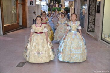 Elección de las falleras mayores de Dénia 2020 – Corte de honor