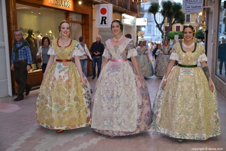 Elección de las falleras mayores de Dénia 2020 - Corte de honor