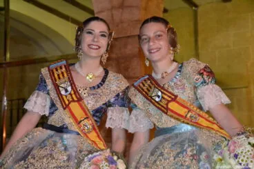Elección de las falleras mayores de Dénia 2020 – Safir y Martina
