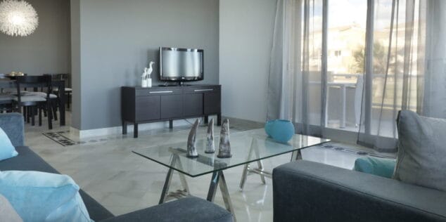 amplio salon deniasol