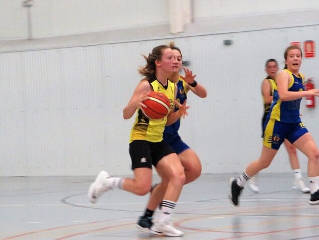 cadete femenino 04 frente al terralfas