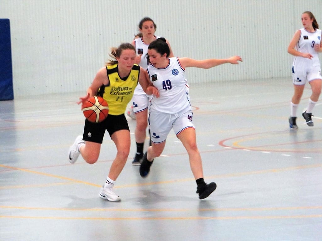 Las cadetes del Dénia Básquet, clasificadas para la semifinal al ganar al Lucentum (57-41) 1 cadete femenino 04 vence al lucentum