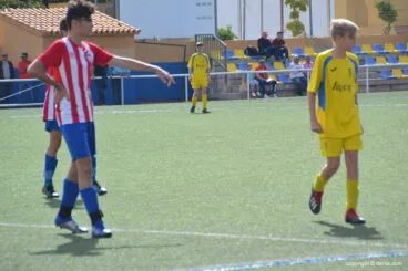 Defensa de Jávea en la final ante Dénia