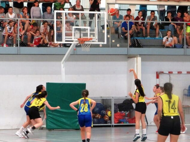 derrota de las cadete 04 del denia antes terralfas