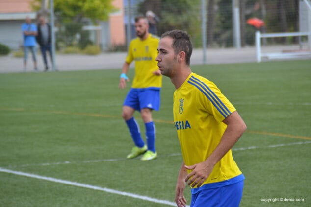 El Club Deportivo Dénia se proclama Campeón de Liga 4 ferran uno de los mas destacados