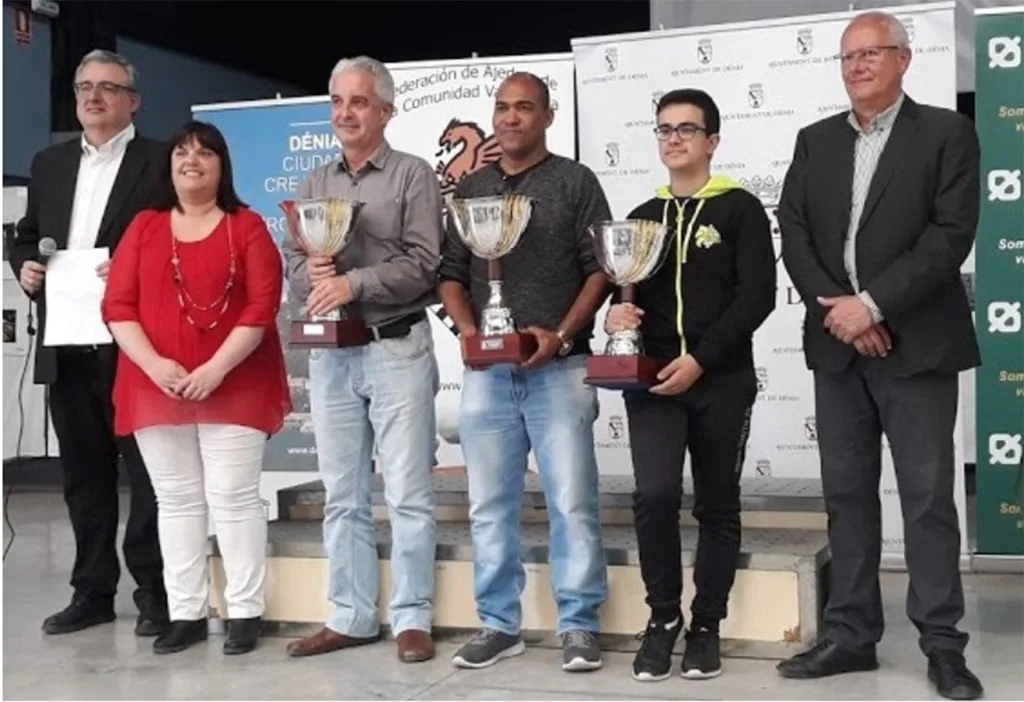 Alexander Peña ganó el Torneo Abierto y Jaime Valmaña el Torneo Cerrado de ajedrez 1 ganadores del torneo de ajedrez en denia