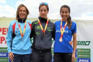 lili riva en el podio