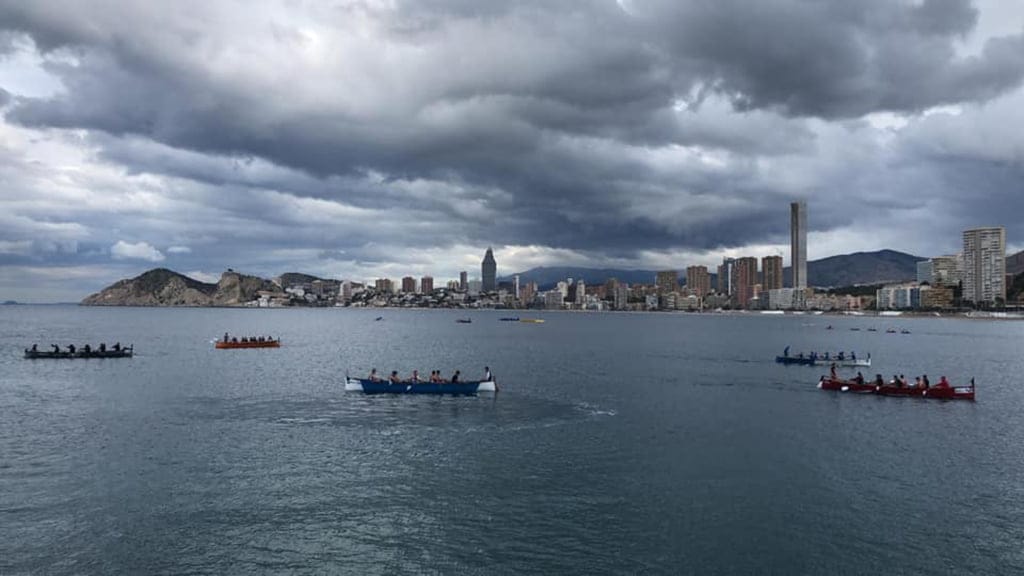 momento de la regata en benidorm