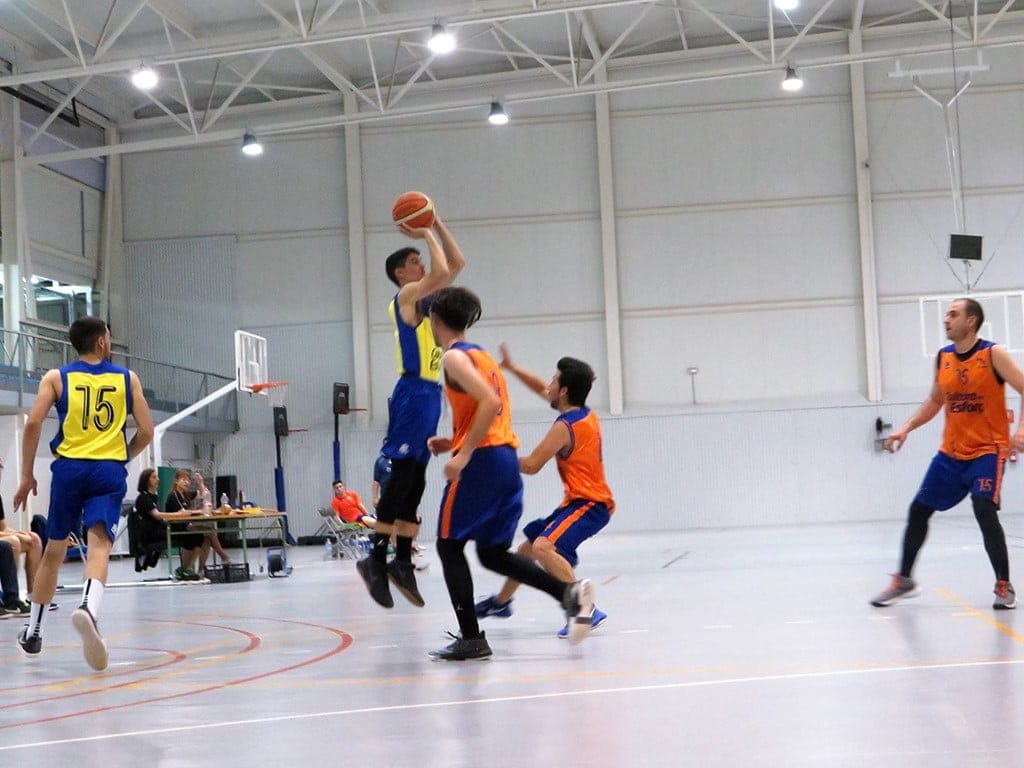 senior masculino vence al pedreguer