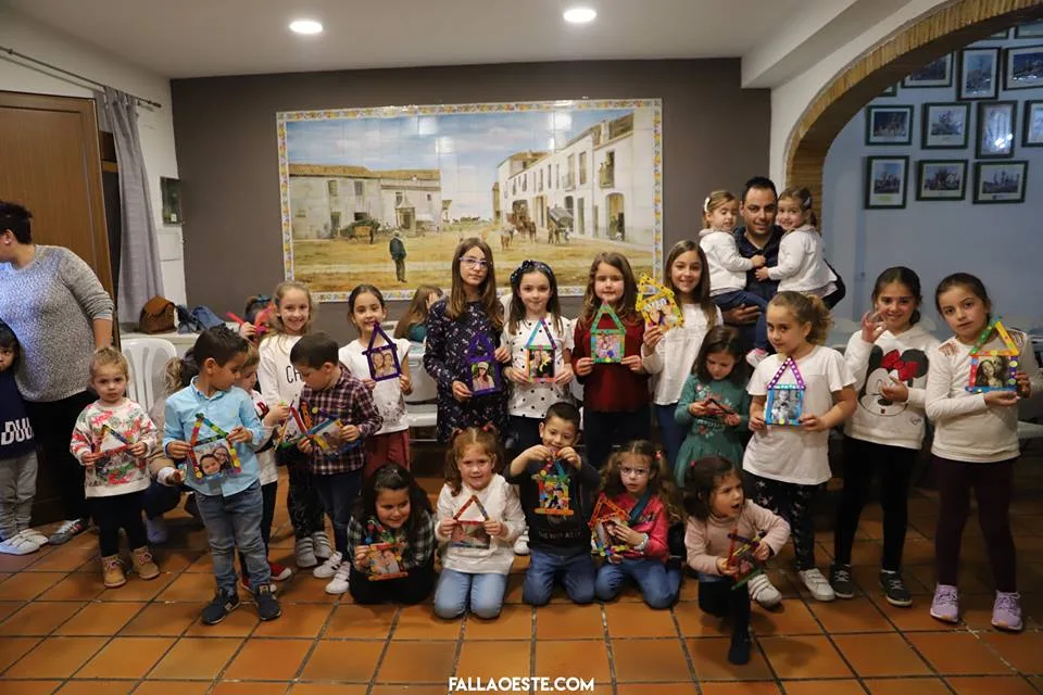 taller del dia de la madre en la falla oeste