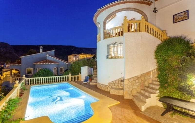 vivenda con piscina vacation villas