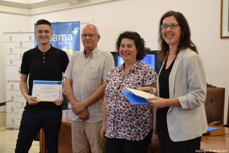 Clausura de los programas formativos de Creama - entrega de diplomas