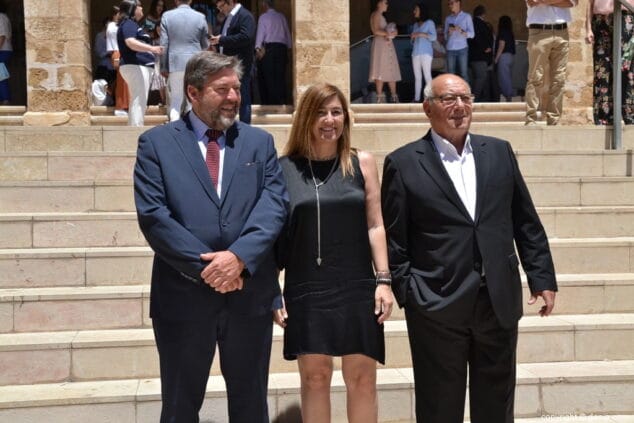 Vicent Grimalt, elegido alcalde de Dénia con los votos de PSPV y Compromís y la abstención de Ciudadanos 28 31 constitucion del ayuntamiento de denia concejales compromis