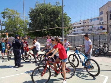 campana de la bicicleta en los colegios de denia