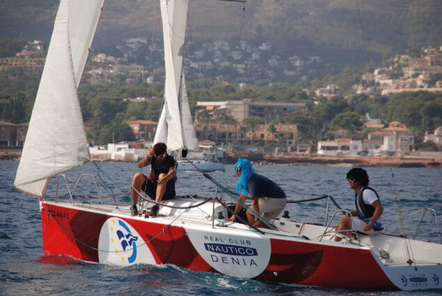 cursos vela verano real club nautico denia