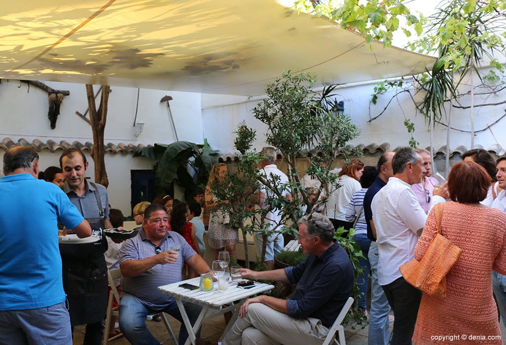 exterior inaguracion arrels denia