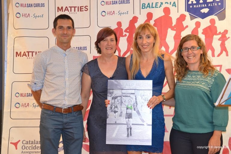 Homenaje del Llebeig Xàbia a Mª Isabel Ferrer