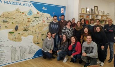 macma y xarxa jove piden a los gobiernos locales incorporar los temas de la infancia a las concejalias de juventud