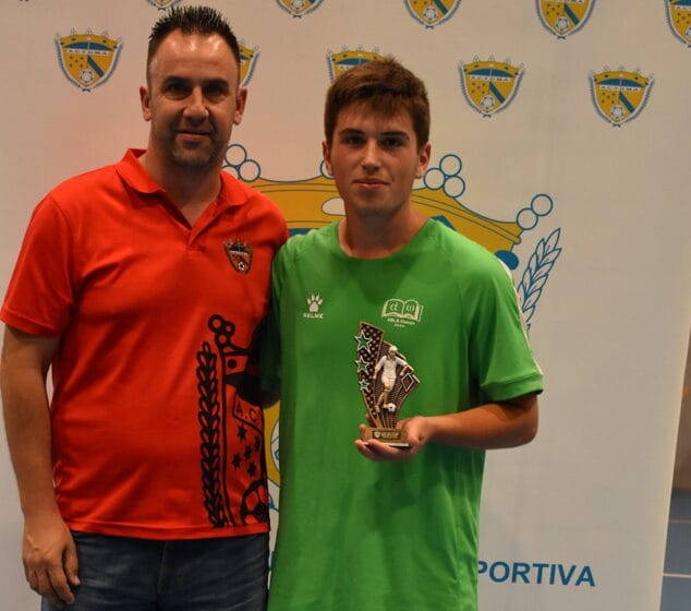 El Alfa & Omega vence también en las 12 Horas Cadetes de Fútbol Sala 2 marcos portillo maximo goleador