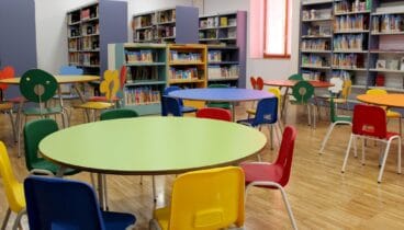 Sala de lectura infantil de la Biblioteca Municipal de Dénia
