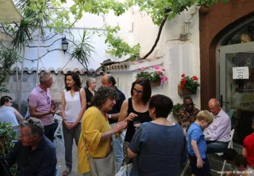 Terraza Inauguración Arrels Dénia
